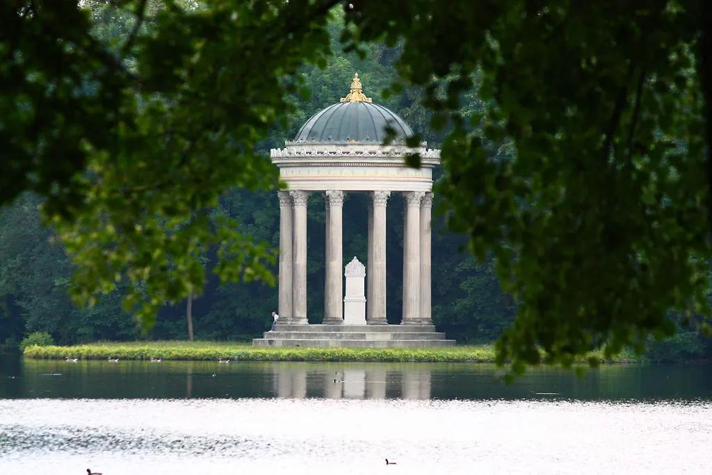 Laimer Hof Am Schloss Nymphenburg Munique Hotel