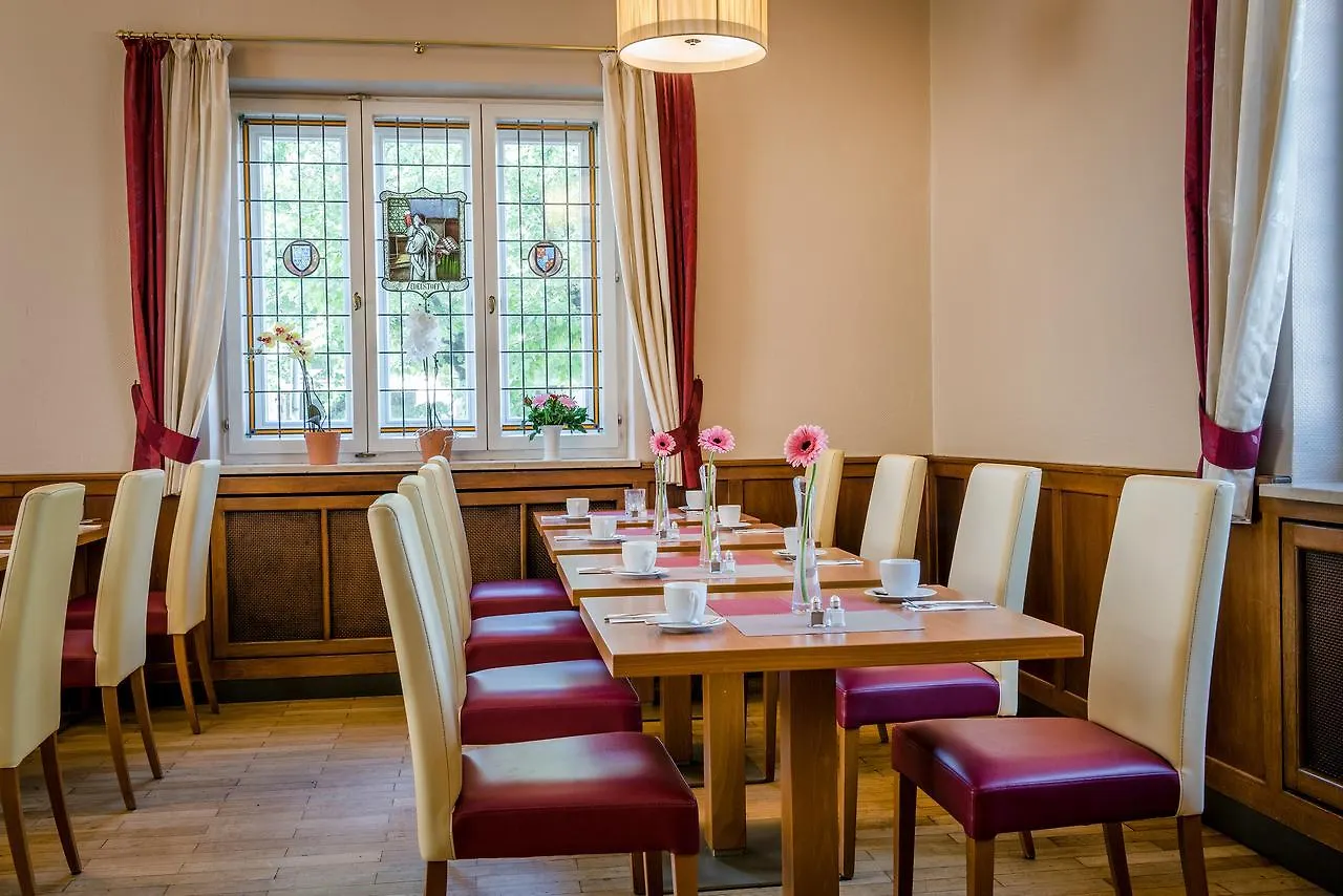 Laimer Hof Am Schloss Nymphenburg München Hotell